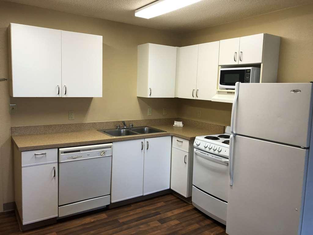 Extended Stay America Suites - Cincinnati - Blue Ash - Kenwood Road Værelse billede