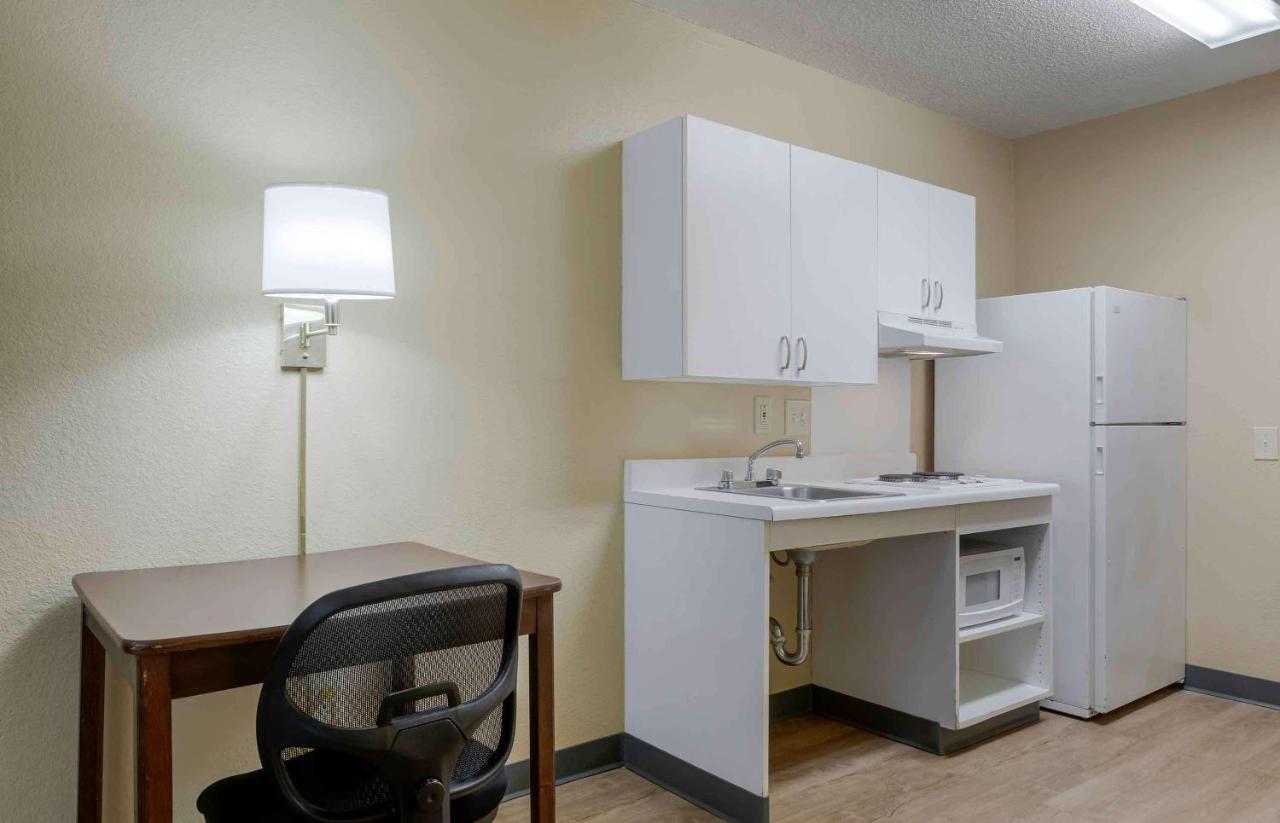 Extended Stay America Suites - Cincinnati - Blue Ash - Kenwood Road Eksteriør billede