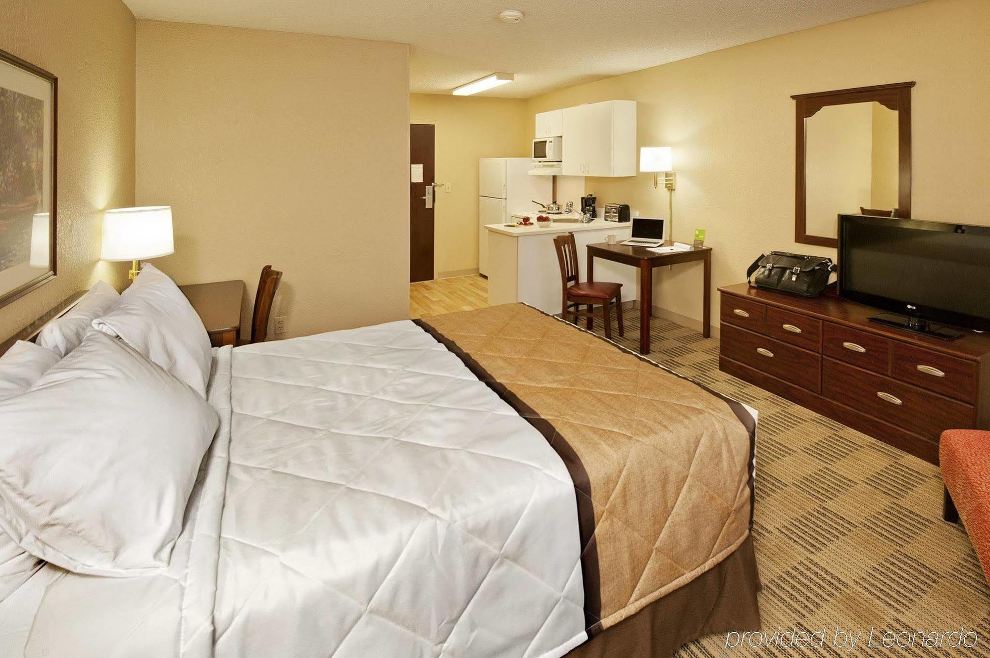 Extended Stay America Suites - Cincinnati - Blue Ash - Kenwood Road Eksteriør billede