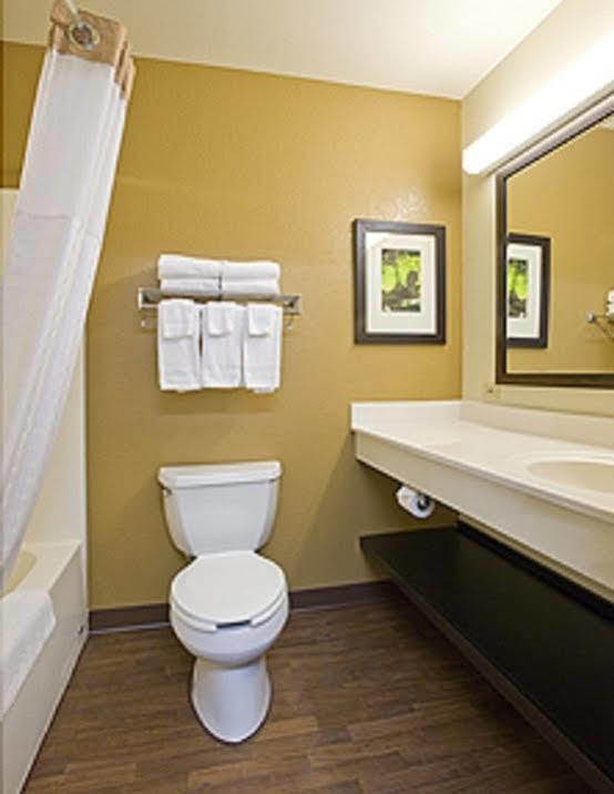 Extended Stay America Suites - Cincinnati - Blue Ash - Kenwood Road Eksteriør billede